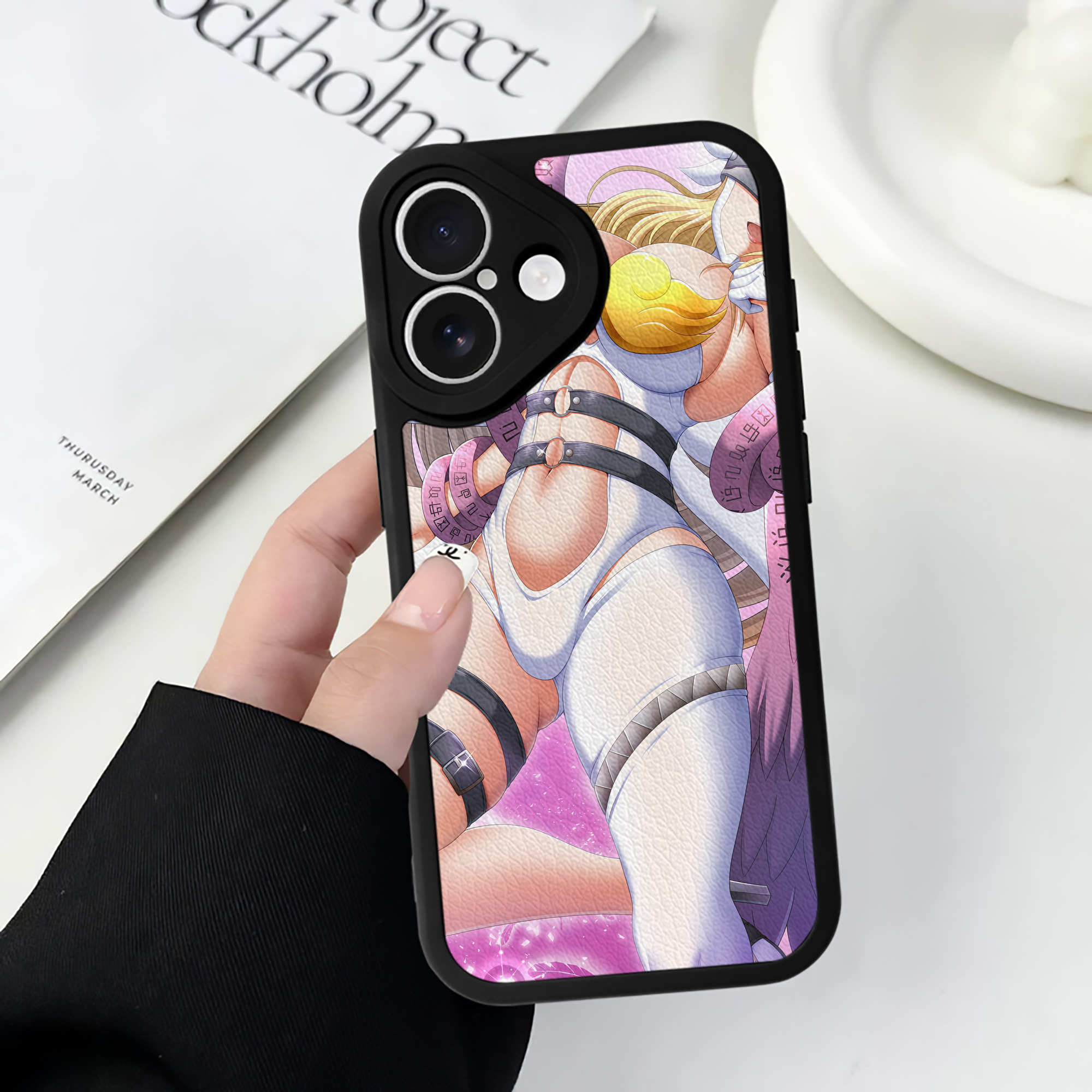 （画像用） Digimon デジタルモンスター/デジモン 【iPhone 16シリーズ対応】シリコンスマホケース（レザー調） 材質：シリコン